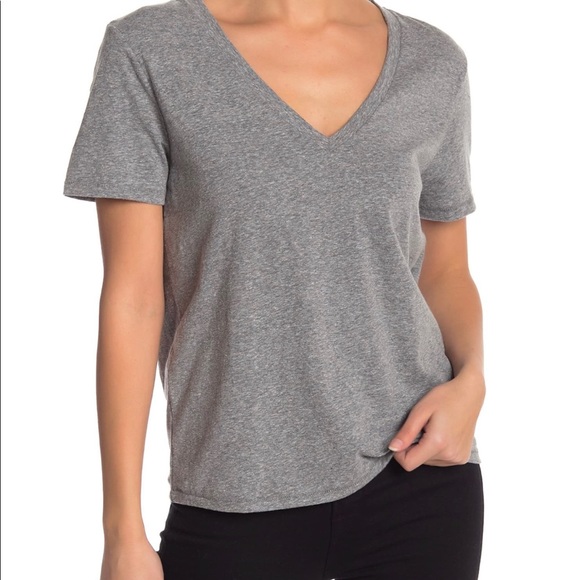 NWT Nordstrom BP V Neck plain short sleeve t shirt - Picture 1 of 6